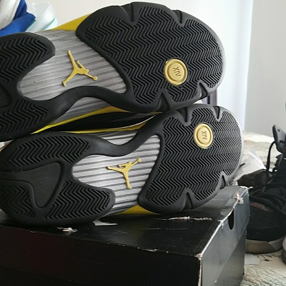 Shoes - Picture 3 of 3